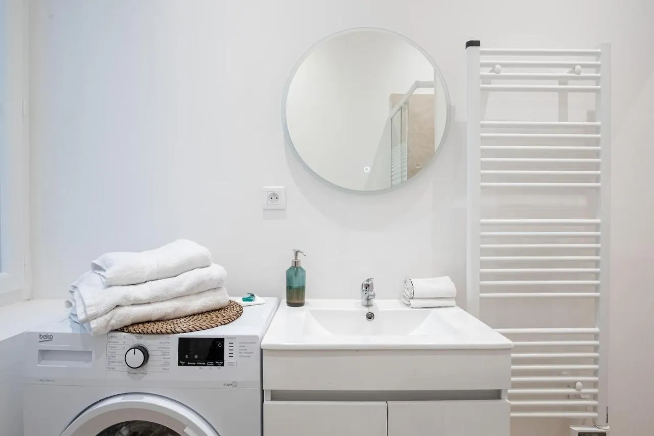 Apartment Le Sweet Forville 2 - Palais Des Festivals - Marche Provencal - Plage - Clim - Au Calme Cannes